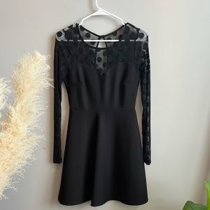 Lulu’s black dress with polka dot mesh long sleeves ✨💕 adorable- M // worn 1x